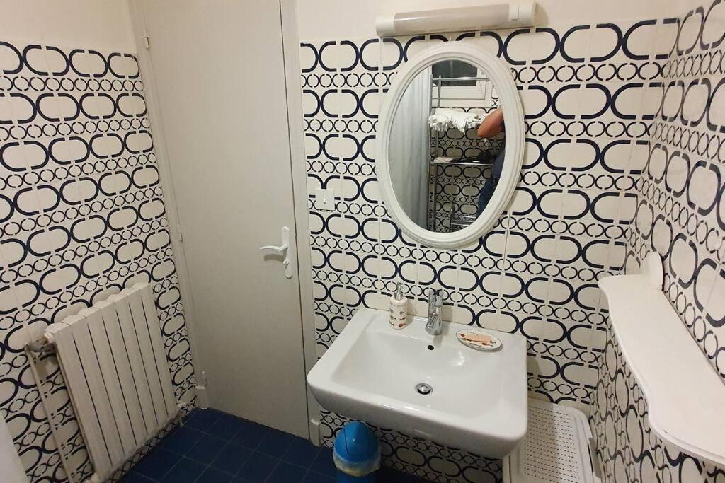Logement Au Calme Pres D'Aurillac Sansac-de-Marmiesse Exteriör bild